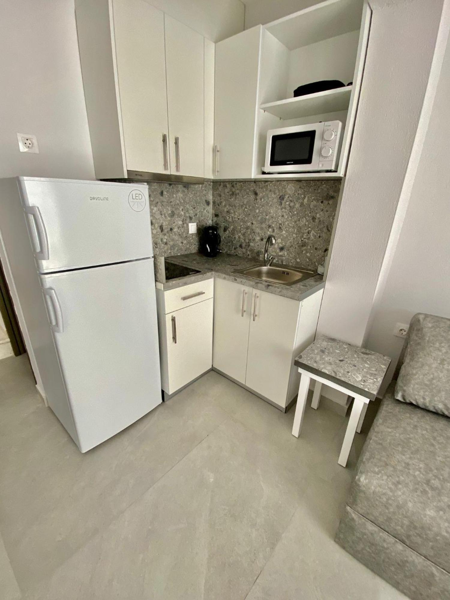 Interni Luxury Living Apartment Nikiti  Exterior photo