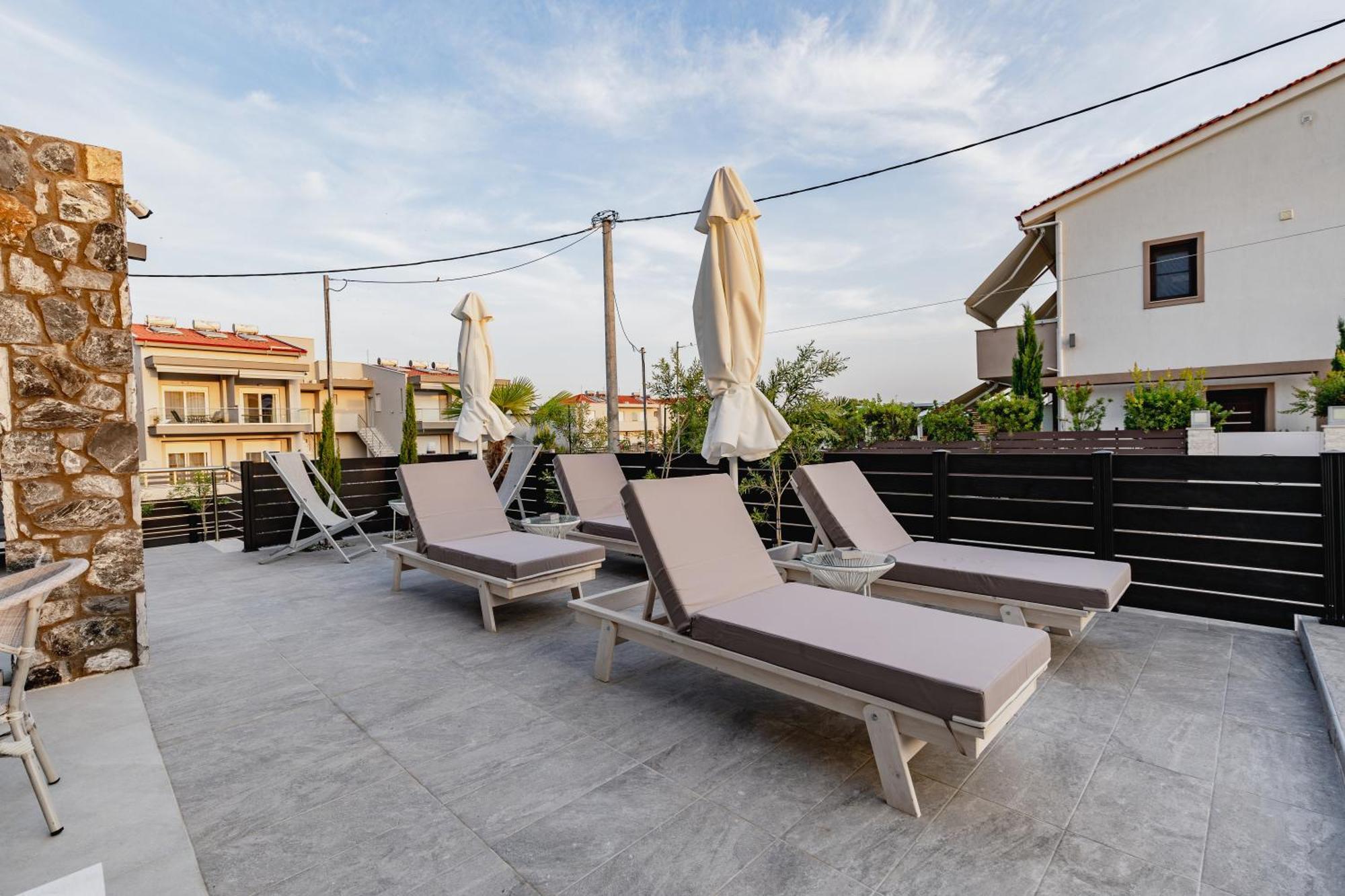 Interni Luxury Living Apartment Nikiti  Exterior photo